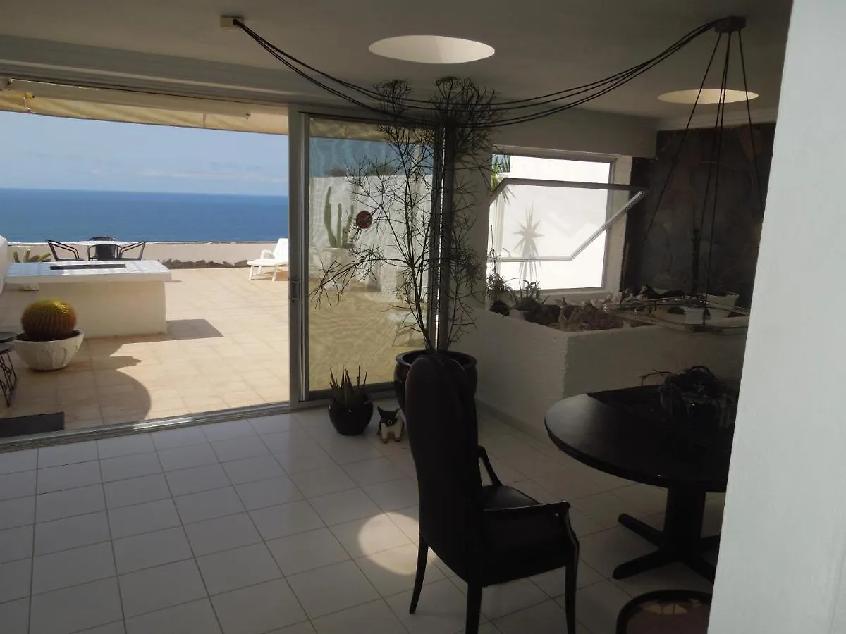 Casa Del Mar With Large Sun Terrace Facing The Sea, Luxury Apartment Los Realejos Spain