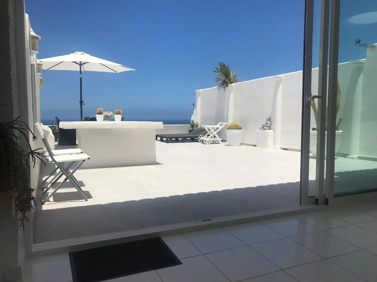 Casa Del Mar With Large Sun Terrace Facing The Sea, Luxury Apartment Los Realejos