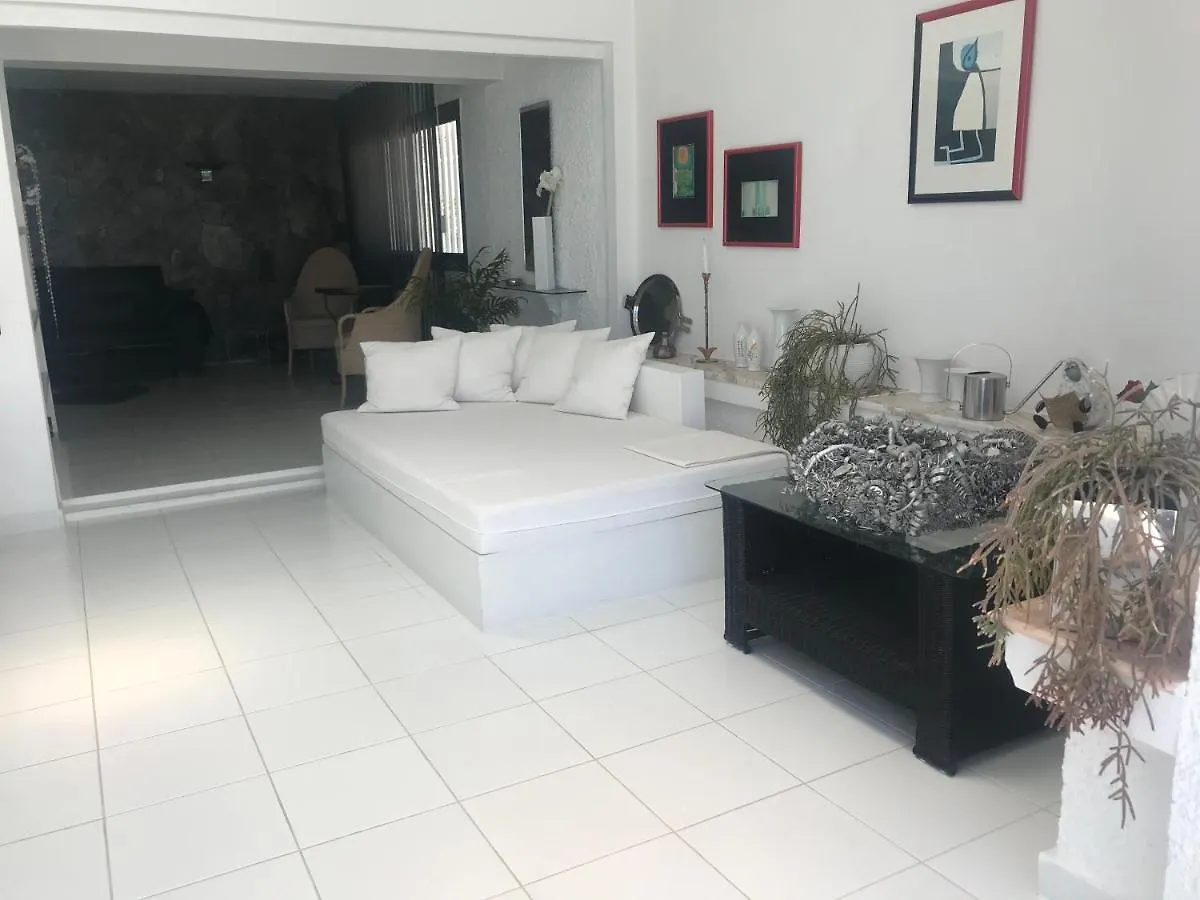 Casa Del Mar With Large Sun Terrace Facing The Sea, Luxury Apartment Los Realejos