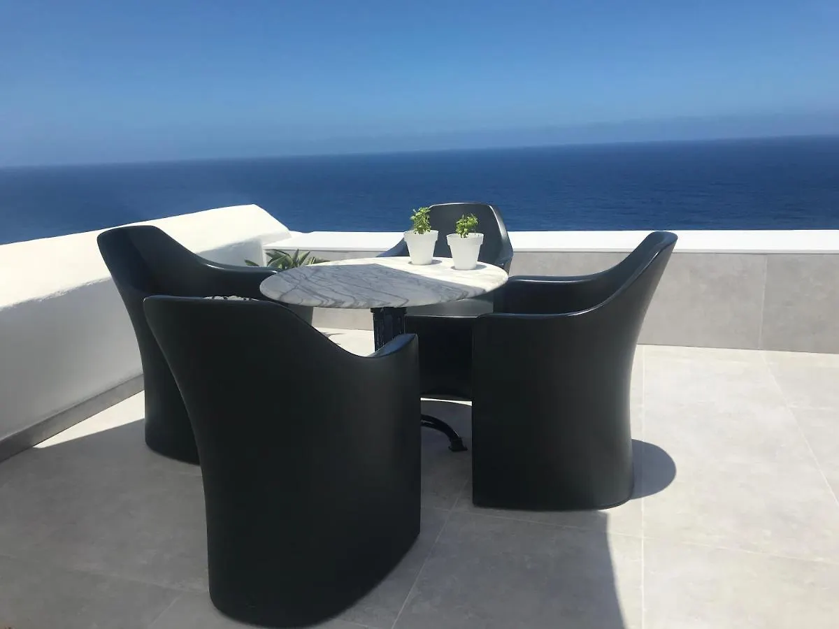 Casa Del Mar With Large Sun Terrace Facing The Sea, Luxury Apartment Los Realejos