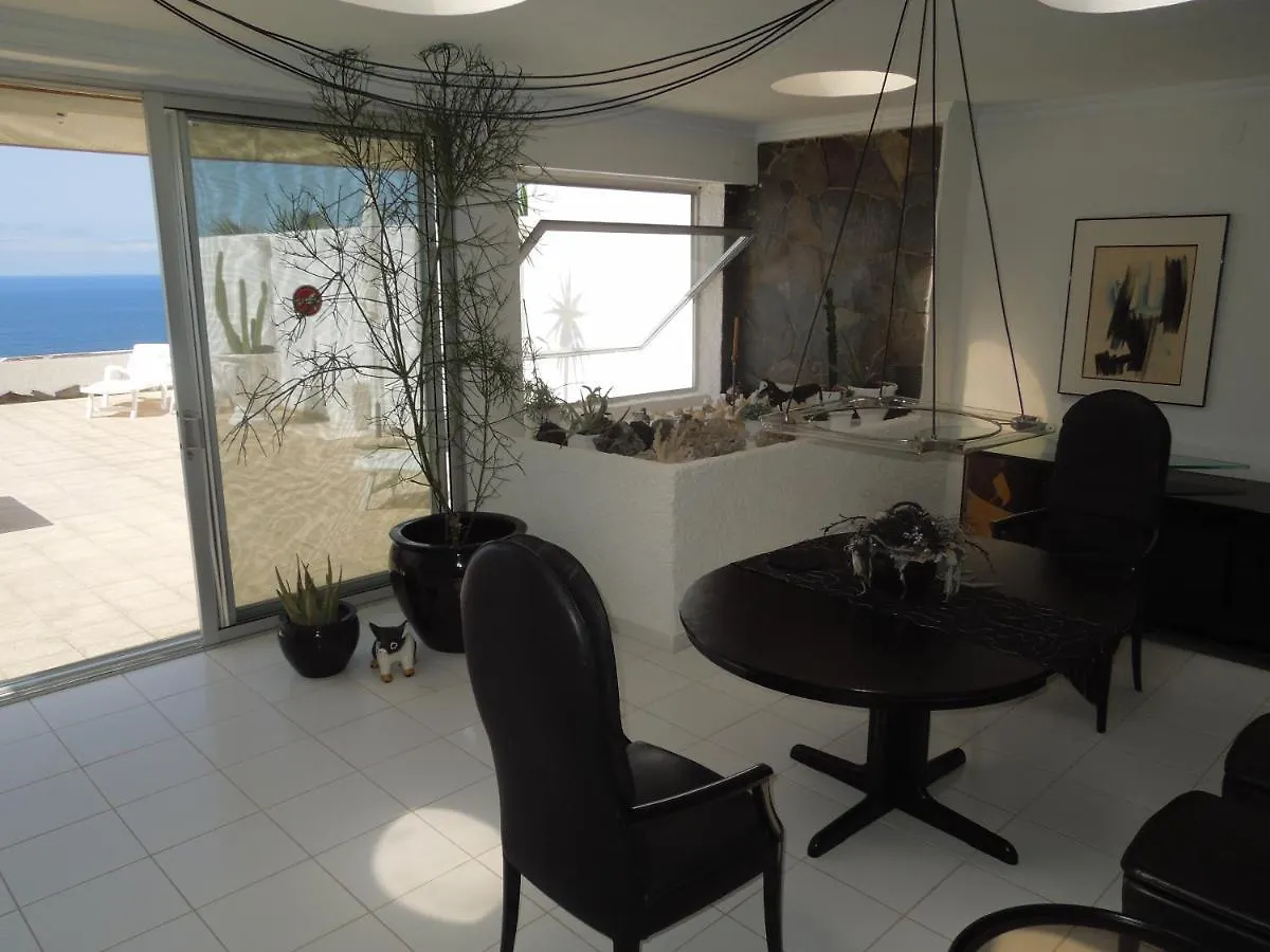 Casa Del Mar With Large Sun Terrace Facing The Sea, Luxury Apartment Los Realejos