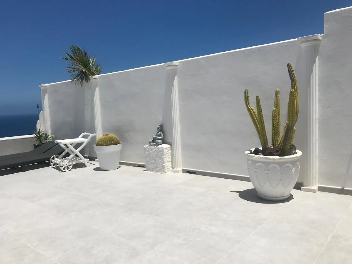 Casa Del Mar With Large Sun Terrace Facing The Sea, Luxury Apartment Los Realejos 0*,